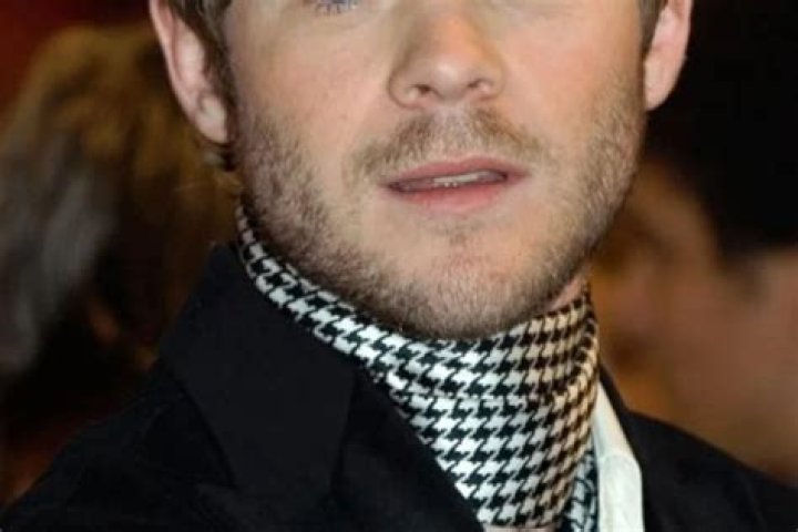 Shawn Ashmore Net Worth | Celebrity Net Worth