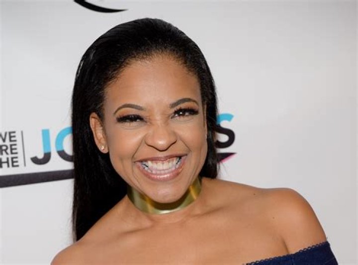 Sina Bina Net Worth | Celebrity Net Worth