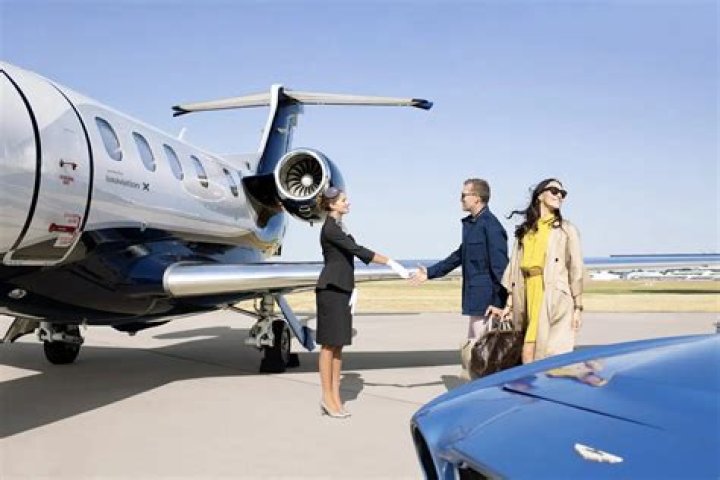 Some Rich Parents Are Paying $150,000 For Private Jet College Tours