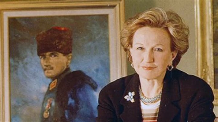 Suna Kirac Net Worth | Celebrity Net Worth