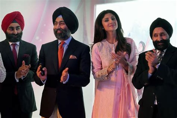 The Spiritual Guru And The Billionaire Brothers Who Blew Through A $2 Billion Fortune