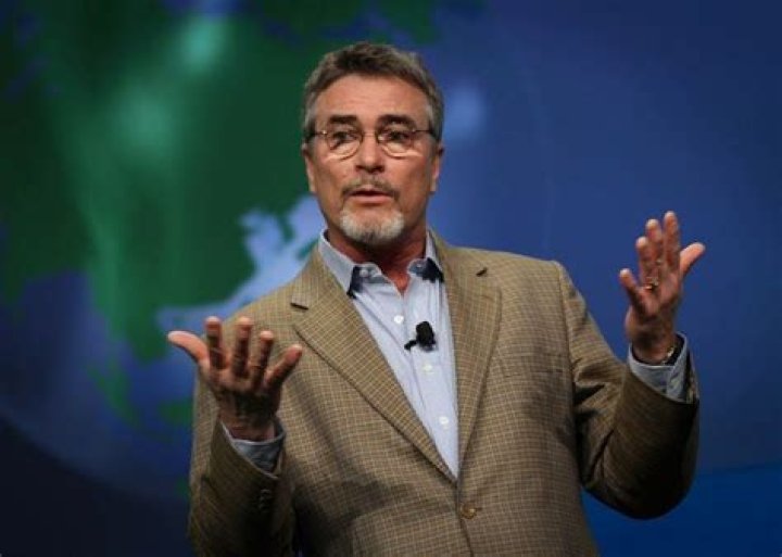 Tom Bodett Net Worth | Celebrity Net Worth