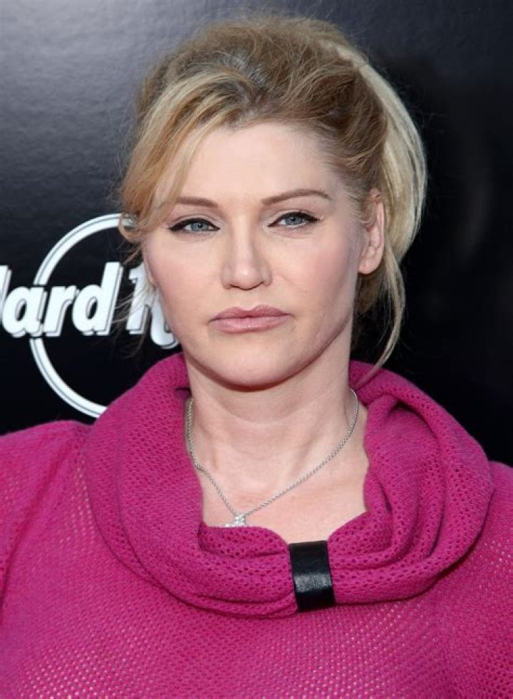 Tracy Tweed Net Worth | Celebrity Net Worth