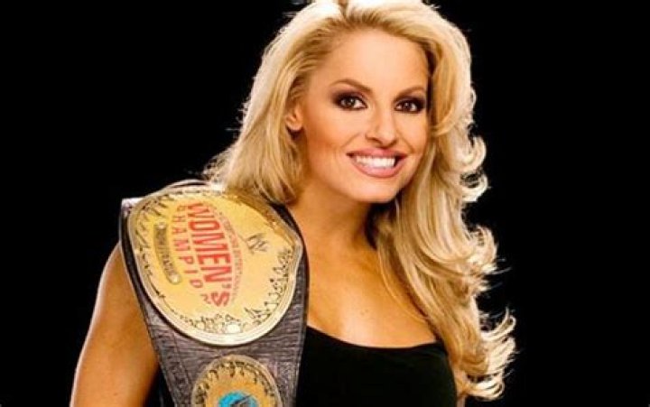 Trish Stratus Net Worth | Celebrity Net Worth